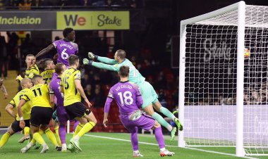 «توتنهام» ينافس فرق الصدارة بفوز متأخر على «واتفورد» 