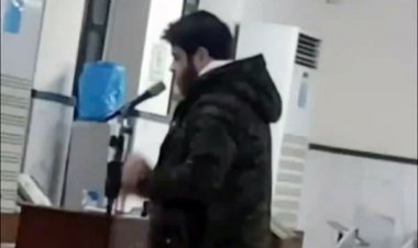 «بعد اعتزاله الغناء» .. أدهم نابلسي يؤم المصلين في أحد المساجد (فيديو)