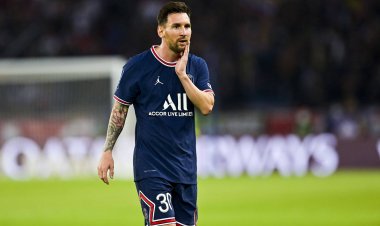 إصابة ميسي و3 لاعبين من «باريس» بفيروس كورونا