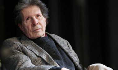 تقارير إعلامية: وفاة الكاتب الإيطالي الشهير جياني سيلاتي