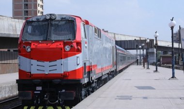 «السكة الحديد» تستقبل أول دفعة من القطارات المكيفة الأسبانية الشهر الجارى