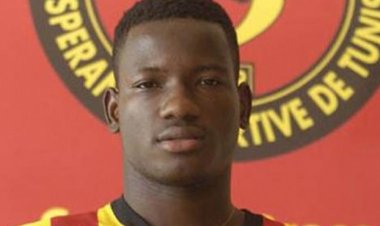 وفاة أوسو كونان لاعب الأهلي السابق