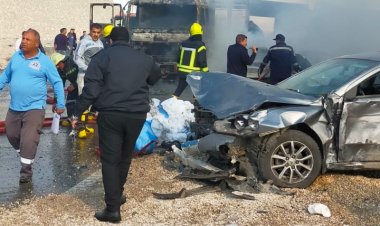 عودة حركة المرور لطبيعتها بالطريق الأوسطي بعد حادث تصادم واشتعال 11 سيارة