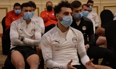 محمد صلاح يعد الجماهير قبل السفر للكاميرون: «هدفنا الفوز بالبطولة»