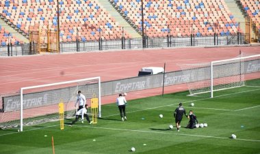 استبعاد الحضري وأبوجبل من بعثة المنتخب المصري بعد إصابتهما بفيروس كورونا