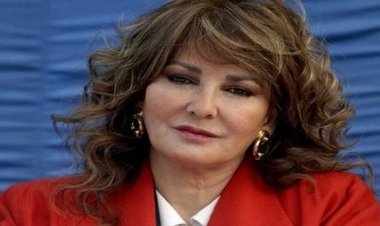 اعتزال آثار الحكيم.. أهم المعلومات عن الفنانة المعتزلة خلال مسيرتها المهنية