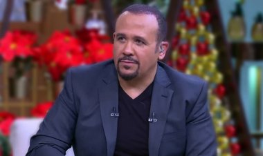 أيمن بهجت قمر يُعلن خبر وفاة والد هشام عباس