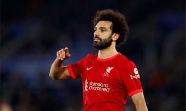 عاجل| صلاح ينافس ميسي وليفاندوفسكي على جائزة الأفضل في عام 2021