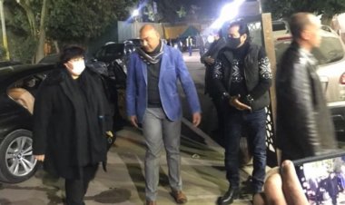 وزيرة الثقافة تقدم واجب العزاء في الفنان أحمد الحجار