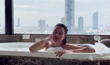 لاميتا فرنجية تثير الجدل بصور من داخل «البانيو»