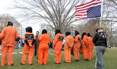 صار رمزًا للوحشية.. نواب بـ«البرلمان الألماني» يطالبون بايدن بإغلاق «جوانتانامو»