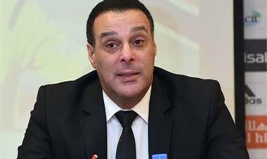 عصام عبدالفتاح يلمح إلى الاستعانة بخبير أجنبي لتطوير التحكيم المصري