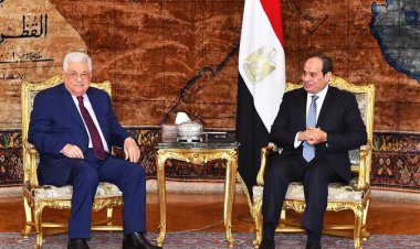 تفاصيل لقاء السيسي ورئيس فلسطين بحضور اللواء عباس كامل