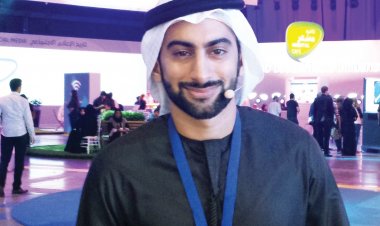 إعلامي إماراتي: ما يحدث في منتدى شباب العالم مُبهر