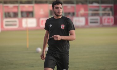 «عبد الحفيظ» يُحدد موعد عودة اللاعب لمصر.. أكرم توفيق يجري جراحة «الصليبي» بالخارج