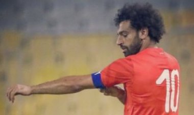 مفاجأة.. صلاح يطلب التخلي عن شارة القيادة في منتخب مصر