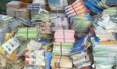 ضبط  «ملازم تعليمية» للجامعات داخل 3 مطابع بدون ترخيص في القاهرة