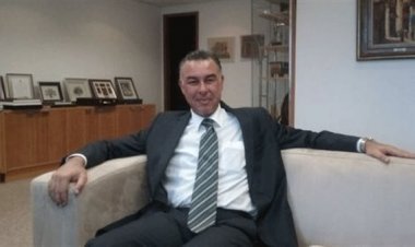 وفاة سفير مصر في روما