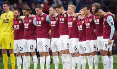 تأجيل مباراة بيرنلي وليستر في الدوري الإنجليزي بسبب كورونا