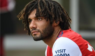 النني يحتفل بمرور «7» أعوام على انضمامه لأرسنال