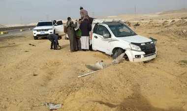 صور| مصرع وإصابة 12 شخصا في حادث مروري بالطريق الصحراوي