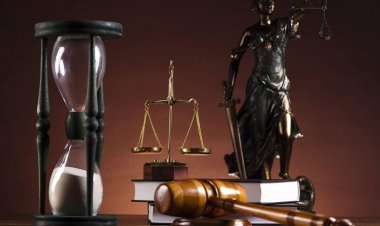 إحالة مشرف رحلات للجنايات بتهمة الاتجار في الهيروين