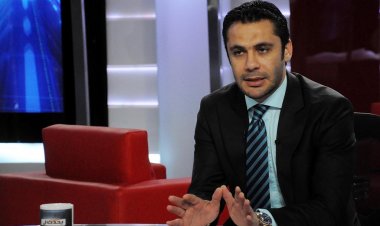 أحمد حسن يرد بقوة على ميدو ويحذره: «عندي ليك فضايح»