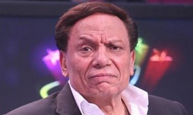 حقيقة نقل عادل إمام إلى المستشفى وتطورات حالته الصحية