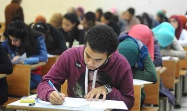 «التعليم» تعلن عقد امتحانات الصفين الأول والثانى الثانوى بنظام «أوبن بوك»
