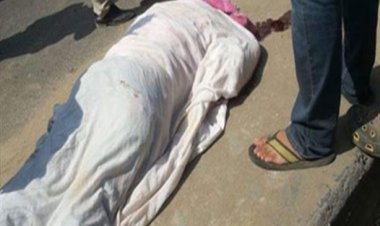 مصرع سيدة صدمتها سيارة أثناء عبورها الطريق بالقاهرة