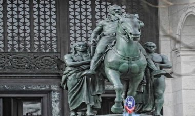 وصفوه بالعنصرية.. إزالة تمثال الرئيس الأمريكي روزفلت من متحف التاريخ الطبيعي بنيويورك