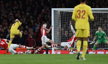 بهدفين في أرسنال.. ليفربول يضرب موعدًا مع تشيلسي في نهائي «كأس الرابطة»