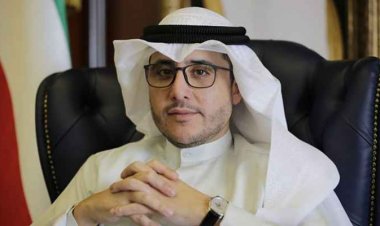 يلتقي «ميقاتي» مساء اليوم..  وزير خارجية الكويت يصل إلى بيروت