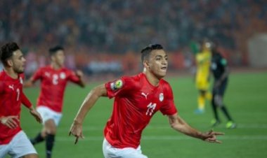 «دوبلير الأناكوندا».. تفاصيل سقوط شاب أثناء تأدية الامتحانات بدلًا من مصطفى محمد