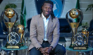 الهلال السعودي يعلن رحيل مهاجمه الفرنسي جوميز