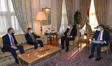 سامح شكري يستقبل المبعوث الأمريكي الخاص للقرن الإفريقي