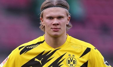 يغيب لمدة 6 أسابيع.. تعرف على تفاصيل إصابة النجم النرويجي «هالاند»