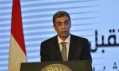 المتحدث العسكري ينعي الكاتب الصحفي ياسر رزق