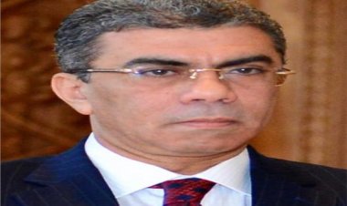 النائب تيسير مطر ناعيا ياسر رزق: دافع عن بلده بقلمه كالمقاتل في ساحة المعركة