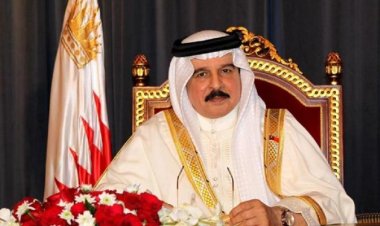 ملك البحرين يتلقى رسالة خطية من البابا فرانسيس الثاني