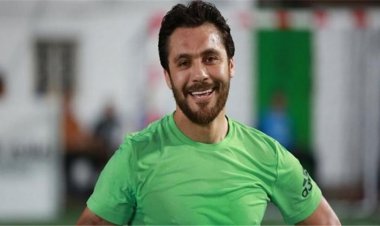 أحمد حسن: الأهلي كان بيلعب بخطة «4-0-6» أمام سموحة ولا ألوم اللاعبين