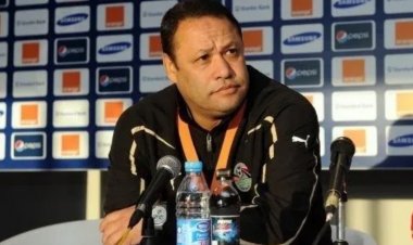 ضياء السيد: الأهلي لن يحقق أي بطولة بدون صفقات دفاعية