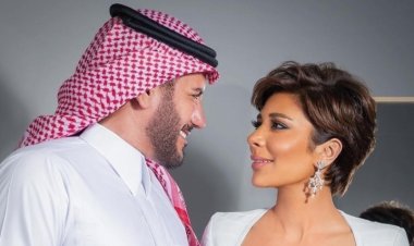 بالفيديو .. قبلة رومانسية بين أصالة  وزوجها فائق حسن في حفل «Joy Awards» بالرياض