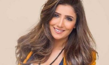 مي عمر تتألق في حفل «Joy Awards» بالرياض