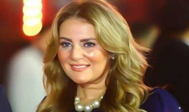 رانيا محمود ياسين: غادة عادل ومنى زكي خدوا فرصتهم من بنات جيلي والباقي «اتهرس»