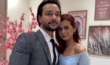 بعد احتفالهما بعيد ميلاده .. زوج منة عرفة يعلق: «نزلت بدون كلسون»!