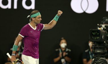 «الماتادور» الإسباني يواصل حصد الألقاب.. «نادال» يتوج ببطولة أستراليا المفتوحة لـ«التنس»