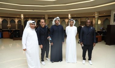 بالصور.. يعقوب السعدي يستقبل بعثة الأهلي في الإمارات