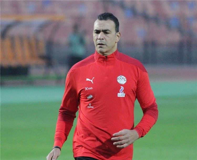 سبب ظهور «الحضري» في مران الزمالك