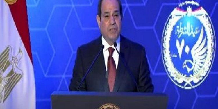 الرئيس السيسي: ثورة 25 يناير عبرت عن تطلع المصريين لبناء مستقبل جديد